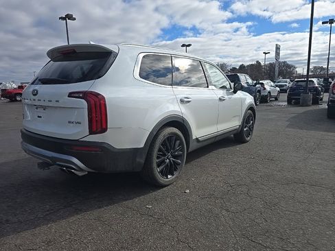 Used 2021 Kia Telluride SX w/ SX Prestige Package image 6