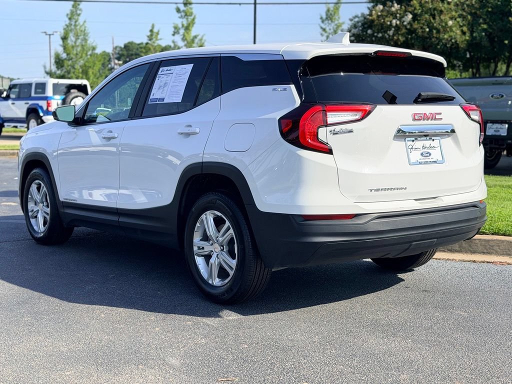 Used 2024 GMC Terrain SLE FWD image 6