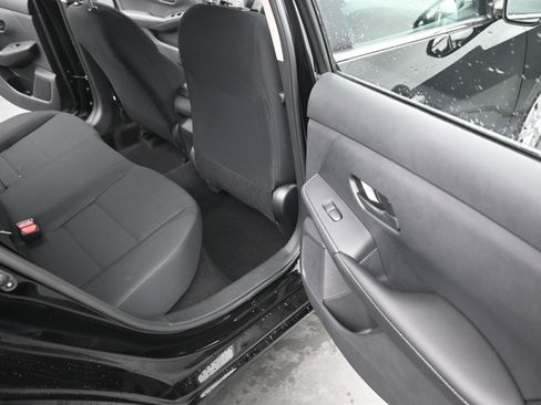 New 2025 Nissan Sentra S image 19