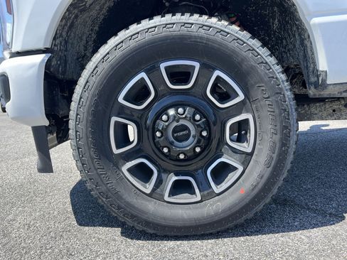 New 2026 Ford F350 Platinum AWD/4WD image 12