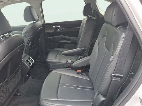 Used 2024 Kia Sorento X-Line EX AWD/4WD image 11