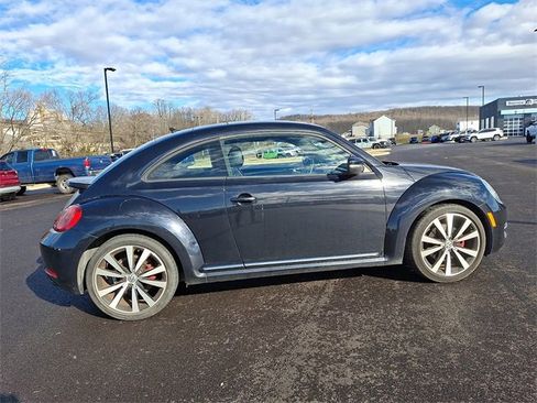 Used 2013 Volkswagen Beetle 2.0T image 8