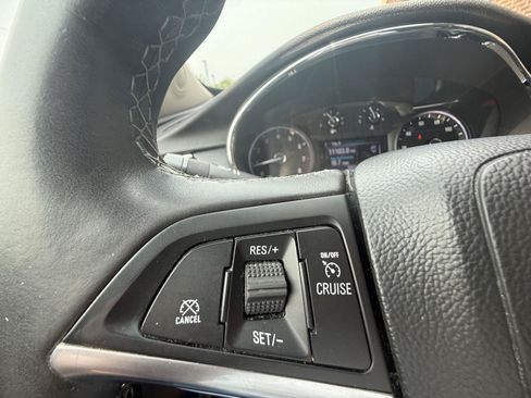 Used 2018 Buick Encore Preferred AWD/4WD image 20