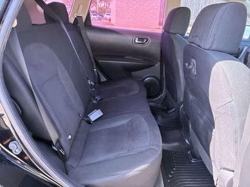 Used 2014 Nissan Rogue S w/ Convenience Package image 21