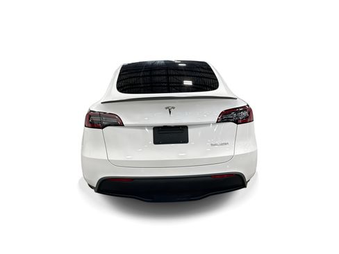Certified 2023 Tesla Model Y Performance AWD/4WD image 5