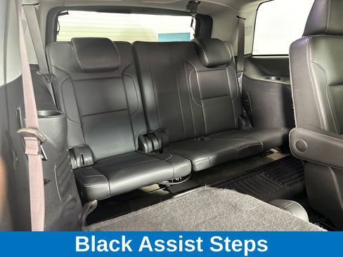 Used 2017 Chevrolet Tahoe LT w/ Luxury Package AWD/4WD image 32