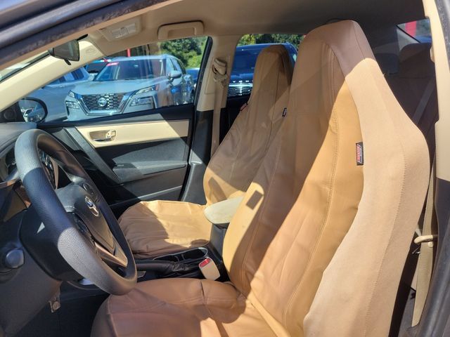 Used 2016 Toyota Corolla LE FWD image 17