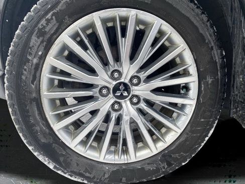 Used 2019 Mitsubishi Outlander SEL image 21