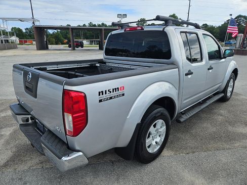 Used 2005 Nissan Frontier NISMO w/ (J01) Sunroof Pkg AWD/4WD image 6