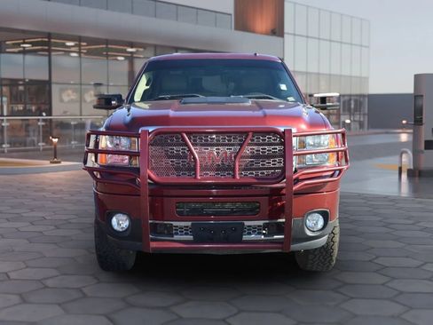 Used 2013 GMC Sierra 2500 Denali w/ Suspension Package, Off-Road image 2