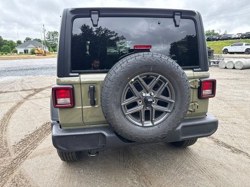 New 2026 Jeep Wrangler Unlimited Sport AWD/4WD image 4