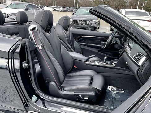 Used 2020 BMW M4 Convertible w/ Competition Package image 9