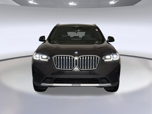 Used 2024 BMW X3 xDrive30i w/ Premium Package w/ZPA AWD/4WD image 6