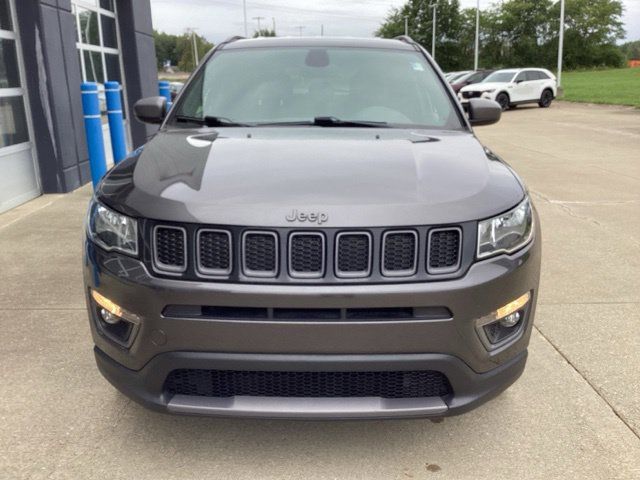 Used 2021 Jeep Compass Latitude AWD/4WD image 3