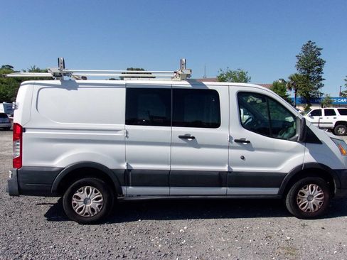 Used 2016 Ford Transit 250 130 Low Roof w/ Exterior Upgrade Package RWD image 8