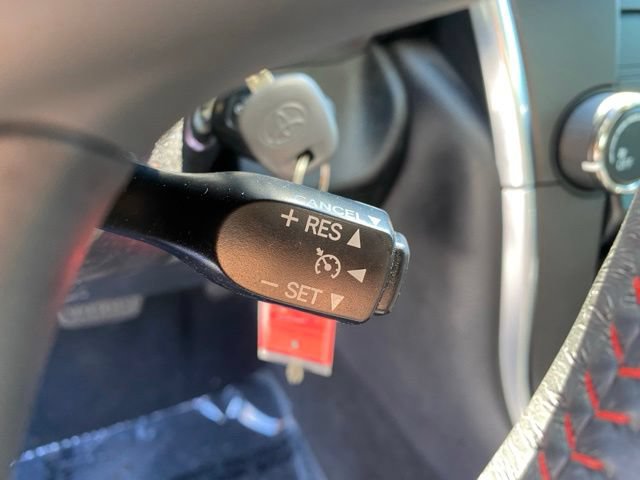 Used 2017 Toyota Camry SE FWD image 17
