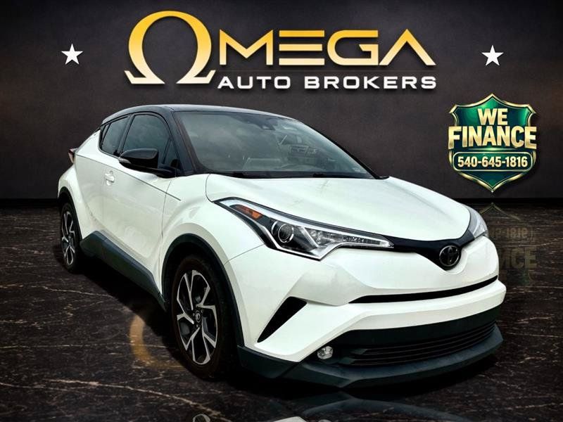 Used 2019 Toyota C-HR Limited FWD image 1