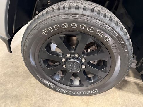 Certified 2024 RAM 2500 Big Horn w/ Night Edition AWD/4WD image 37