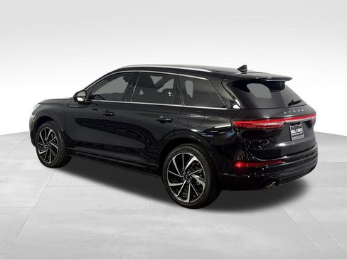 Used 2024 Lincoln Corsair Grand Touring AWD/4WD image 8