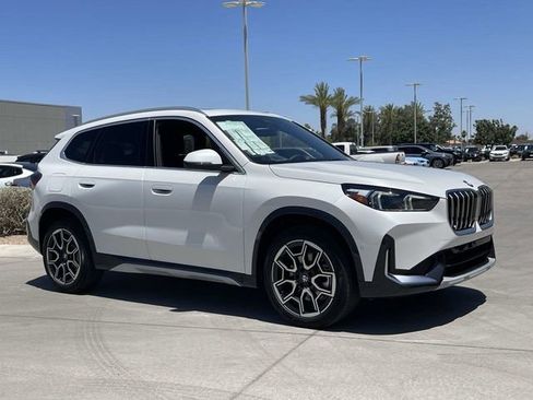 Used 2025 BMW X1 xDrive28i w/ Convenience Package image 3