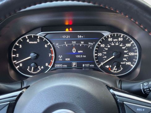 Used 2024 Nissan Altima 2.5 SR w/ SR Premium Package image 24