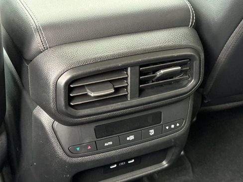 Certified 2025 Honda Pilot EX-L image 17