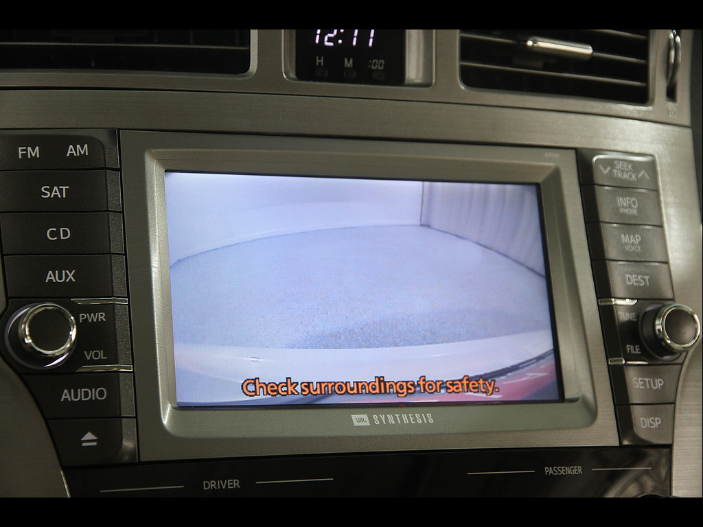Used 2011 Toyota Avalon Limited FWD image 13