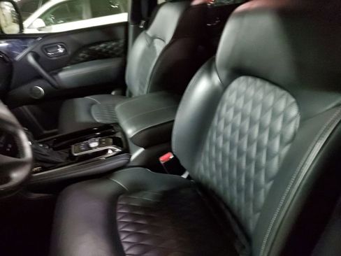 Used 2024 INFINITI QX80 Sensory AWD/4WD image 18