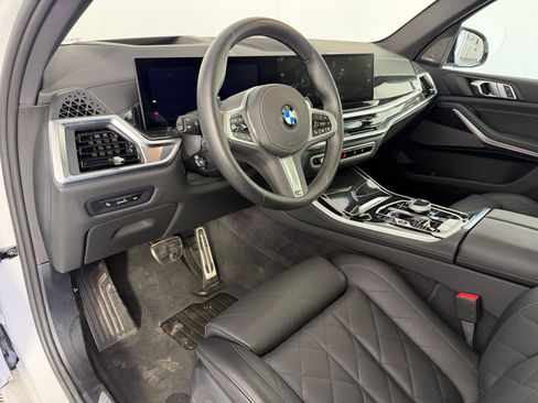 Certified 2026 BMW X5 sDrive40i RWD image 4