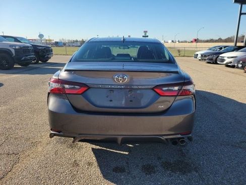 Used 2024 Toyota Camry SE FWD image 22
