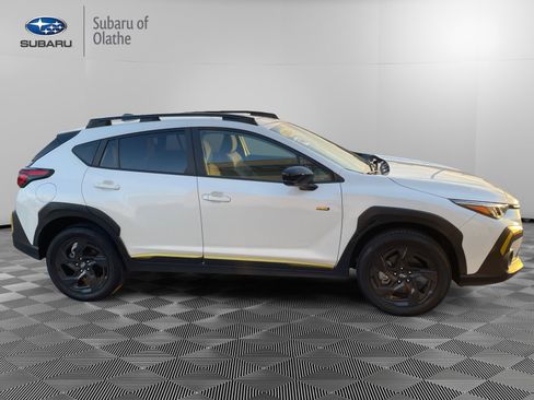 Used 2024 Subaru Crosstrek 2.5i Sport w/ Crosstrek Mirror Package image 11