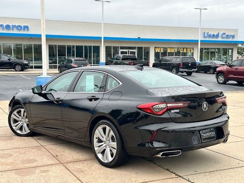 Used 2023 Acura TLX w/ Technology Package FWD image 4
