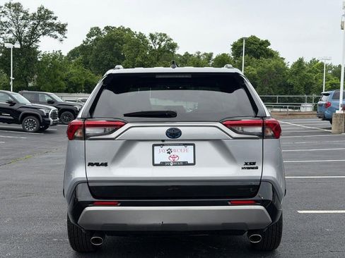 Used 2022 Toyota RAV4 XSE w/ XSE Grade Weather Package AWD/4WD image 7