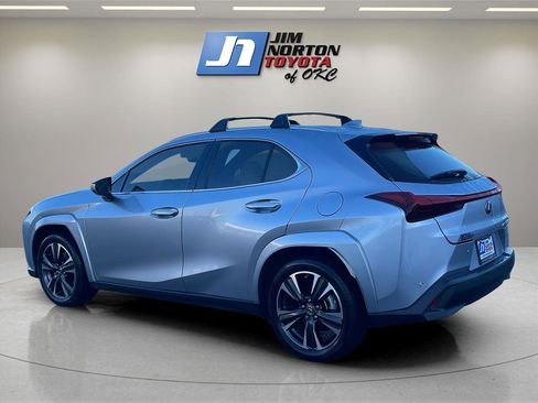Used 2023 Lexus UX 250h UX 250h Premium image 7