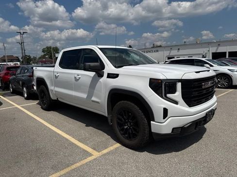 Used 2024 GMC Sierra 1500 Elevation AWD/4WD image 5