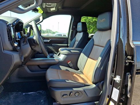 New 2026 Chevrolet Silverado 2500 High Country w/ Technology Package AWD/4WD image 10