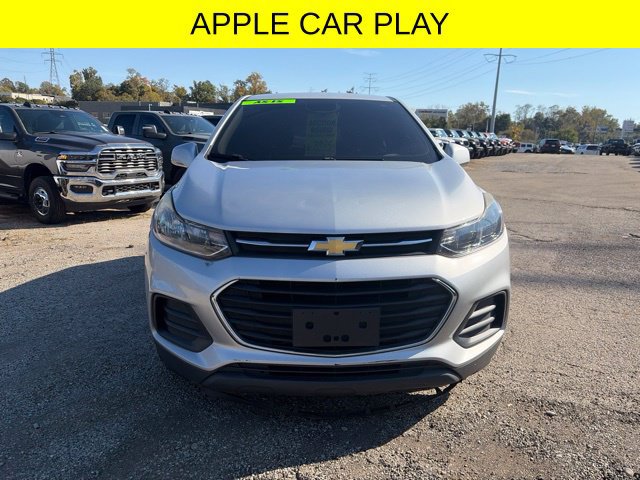 Used 2018 Chevrolet Trax LS FWD image 2