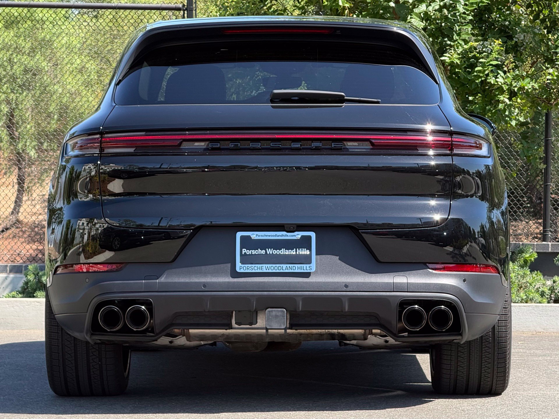 Used 2025 Porsche Cayenne S AWD/4WD image 6