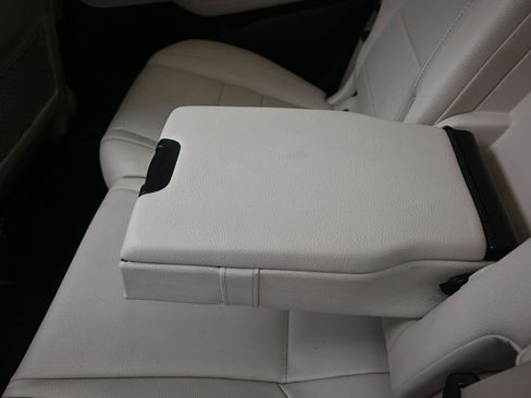 Used 2021 Mercedes-Benz GLS 450 4MATIC image 18