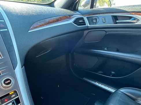 Used 2019 Lincoln MKZ Reserve w/ Reserve Plus Package image 31