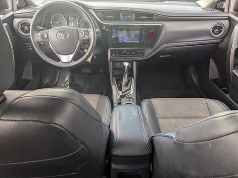 Used 2019 Toyota Corolla SE FWD image 14