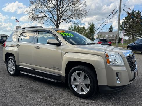 Used 2012 GMC Terrain SLE image 2