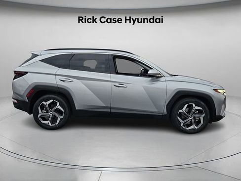 Certified 2023 Hyundai Tucson Limited w/ Cargo Package image 4