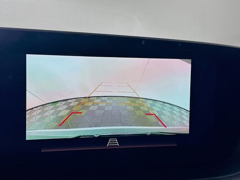 Used 2025 Buick Encore GX Preferred image 22