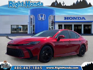 Used 2025 Toyota Camry SE w/ Multimedia Upgrade Package FWD video 1