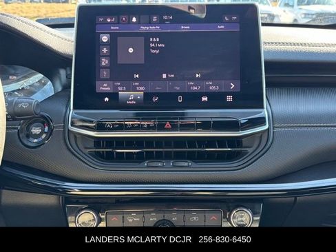 Used 2023 Jeep Compass Altitude w/ Sun and Sound Group image 27