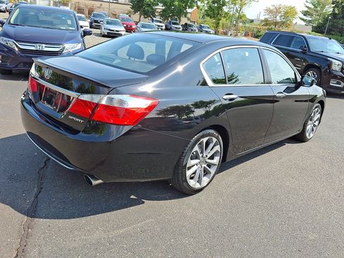 Used 2015 Honda Accord Sport image 6