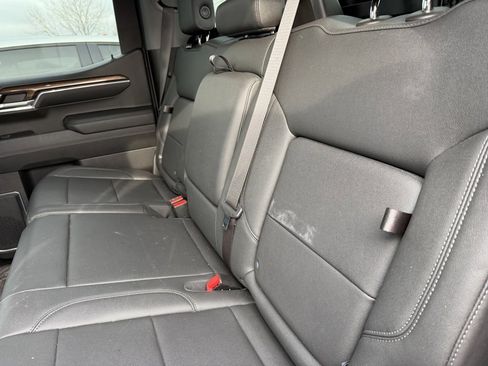 Used 2023 Chevrolet Silverado 1500 LT Trail Boss w/ LT Trail Boss Premium Package image 29