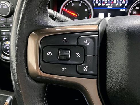 Used 2022 Chevrolet Silverado 3500 High Country w/ Technology Package image 12