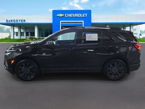 Used 2024 Chevrolet Equinox RS AWD/4WD image 10